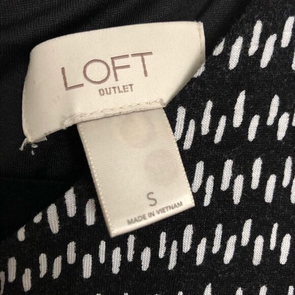 Loft Outlet patterned A-line swing dress - Picture 3 of 4